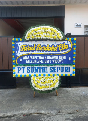 Papan Bunga Duka di Gelangan